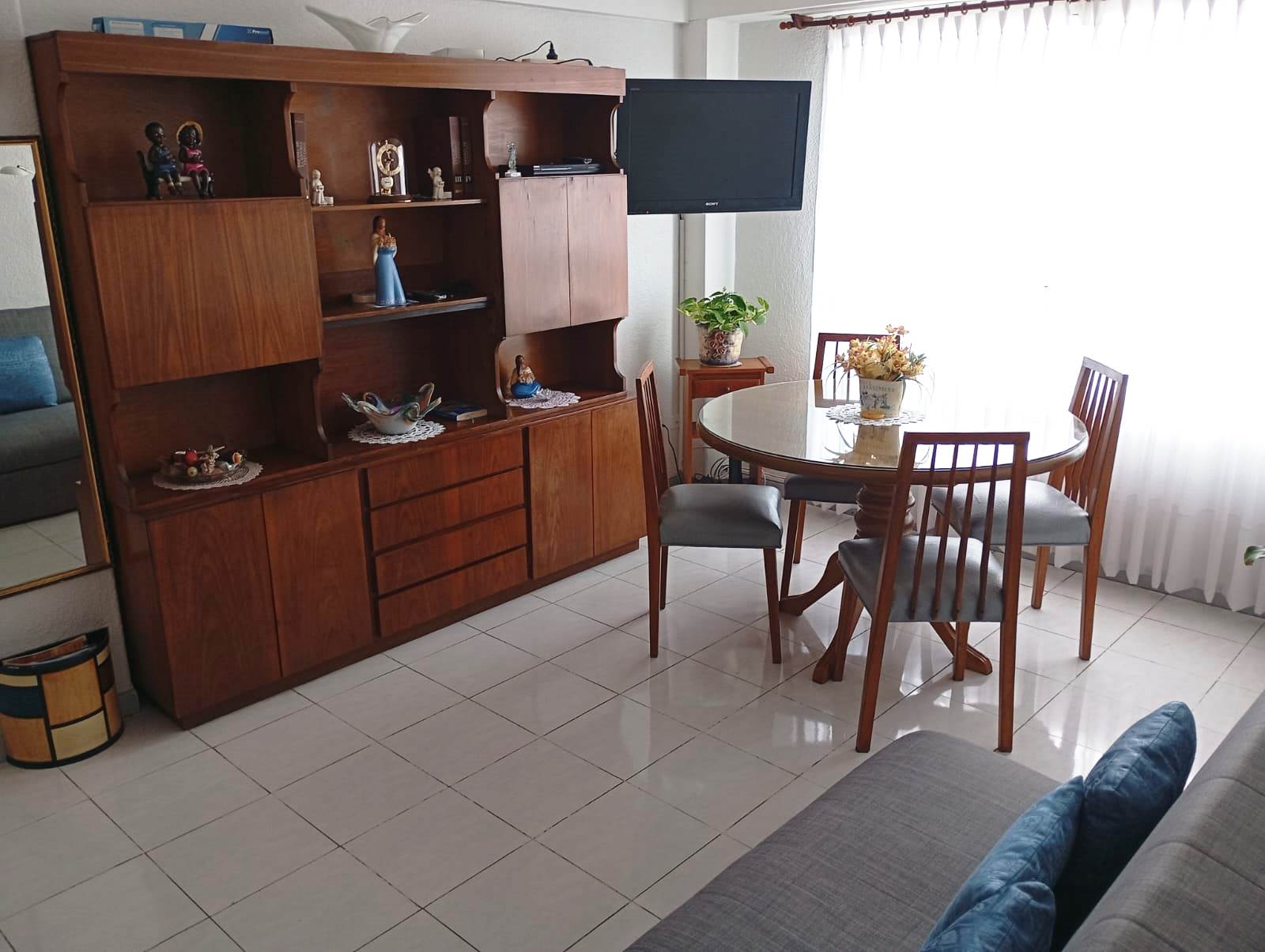 Imagen de EDIF TORRE - Falucho 2500 - 2 ambientes, lavadero, recién pintado. IMPECABLE. Gas hecho