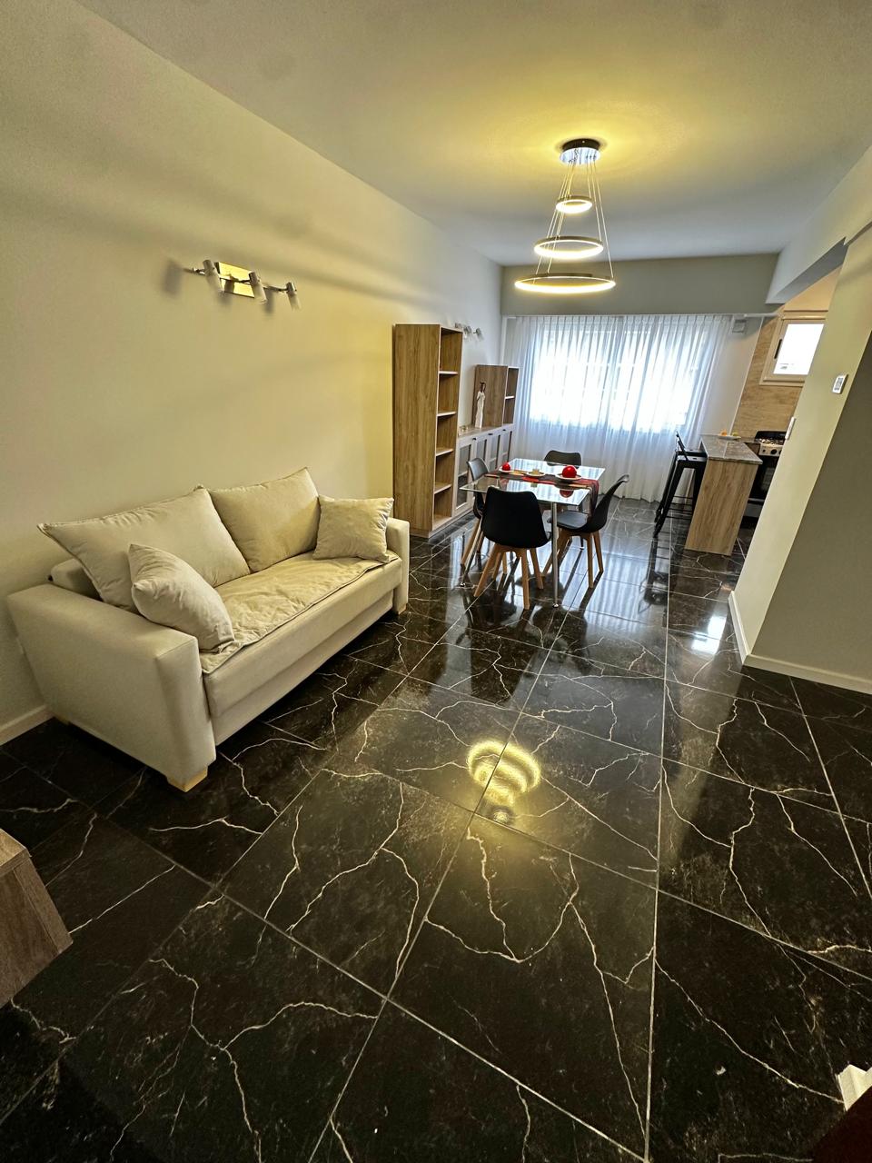 Imagen de Sgo del Estero 1701 - 2 amb. totalmente reciclado a nuevo, amoblado y equipado.